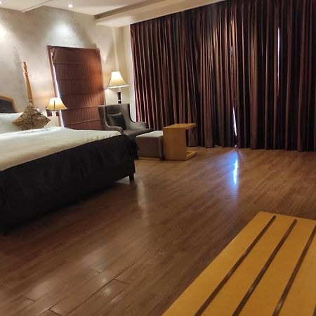 Regenta Resort Bharatpur, Fatehpur Sikri Road מראה חיצוני תמונה
