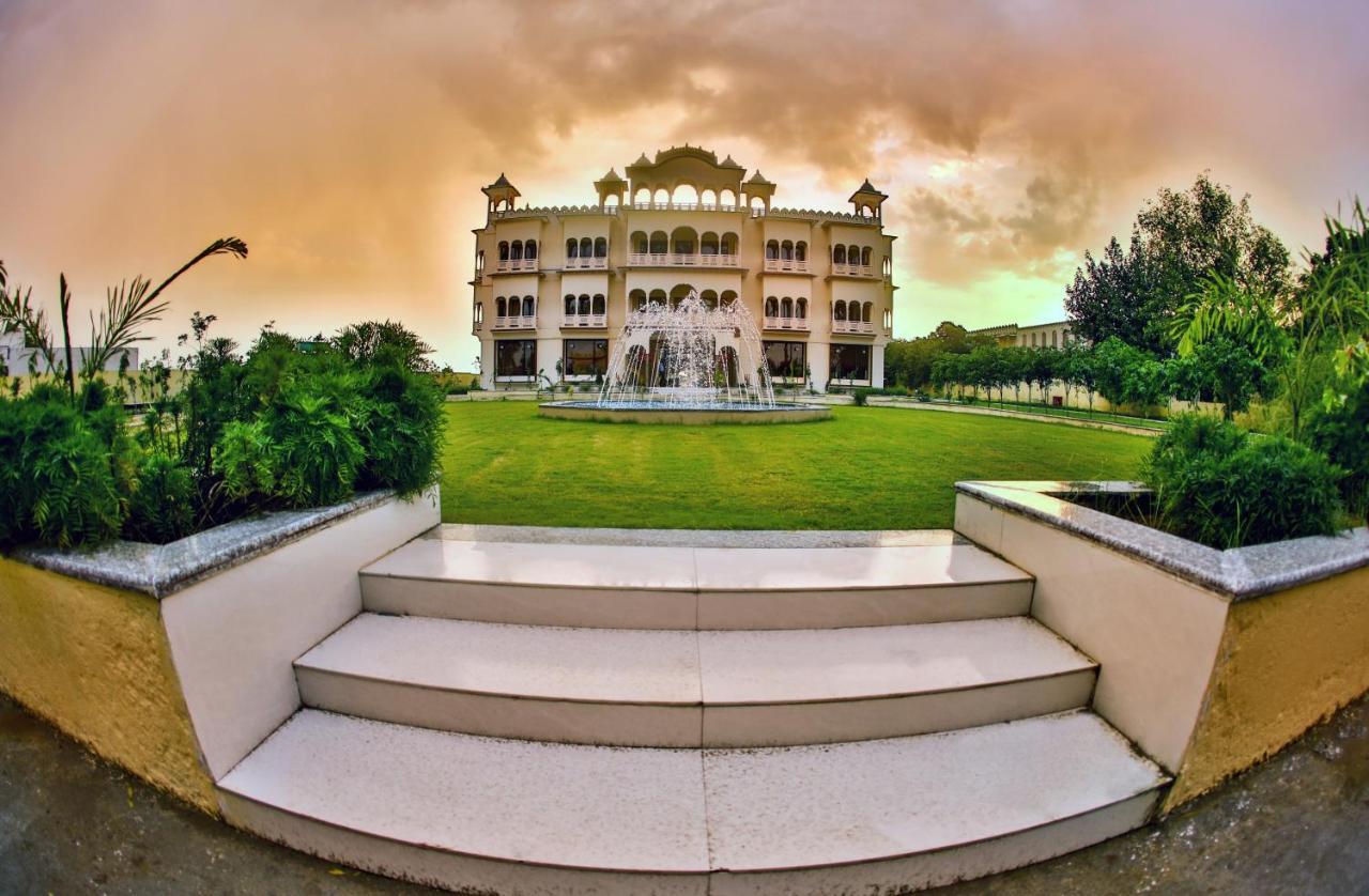Regenta Resort Bharatpur, Fatehpur Sikri Road מראה חיצוני תמונה