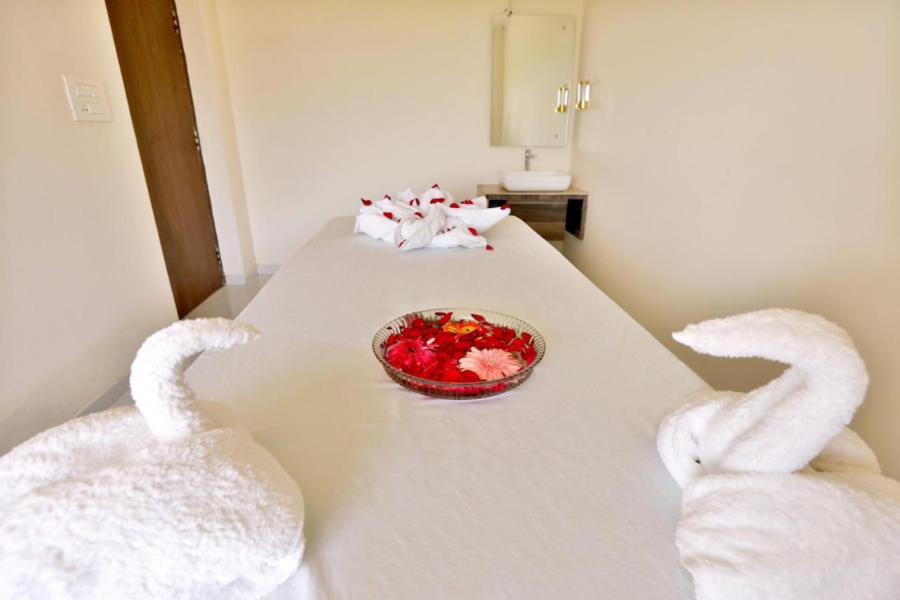 Regenta Resort Bharatpur, Fatehpur Sikri Road מראה חיצוני תמונה