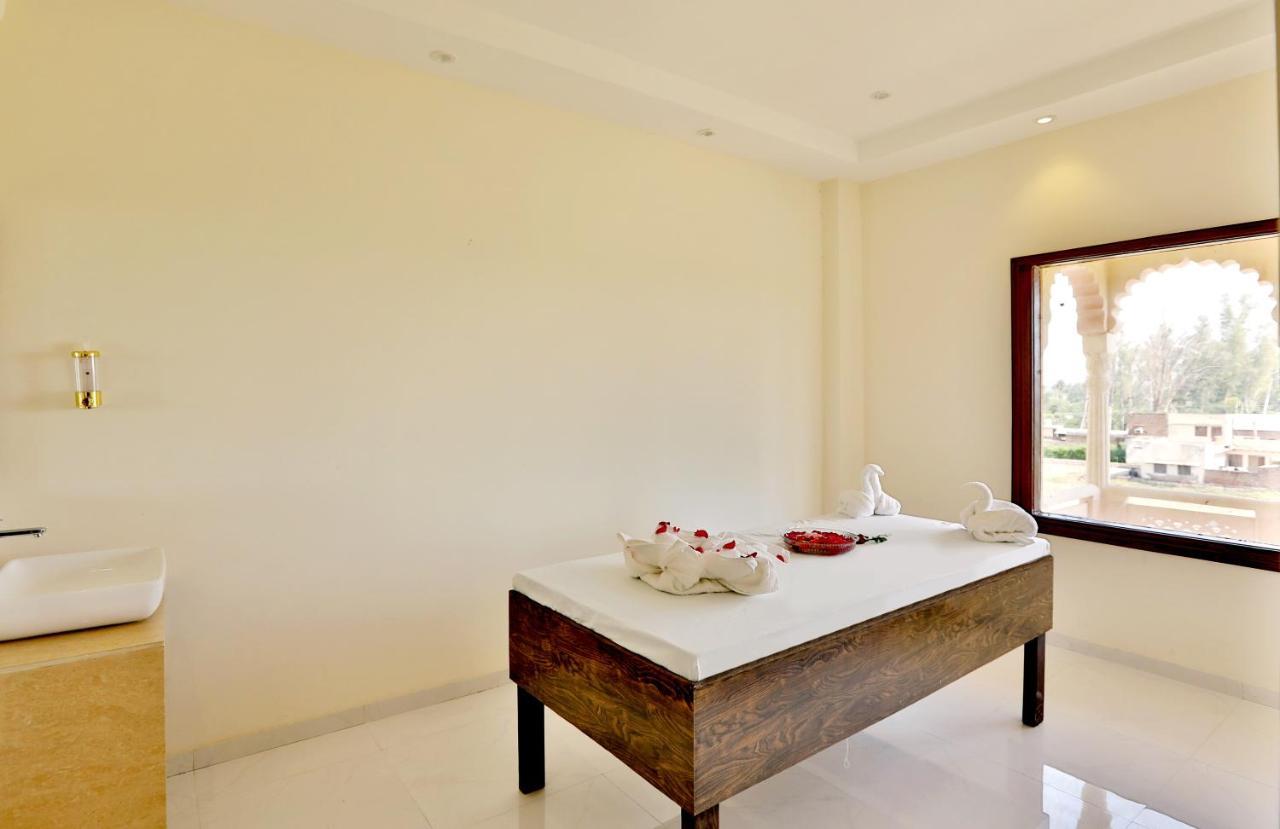 Regenta Resort Bharatpur, Fatehpur Sikri Road מראה חיצוני תמונה